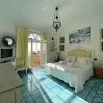 Villa Teste Di Moro *